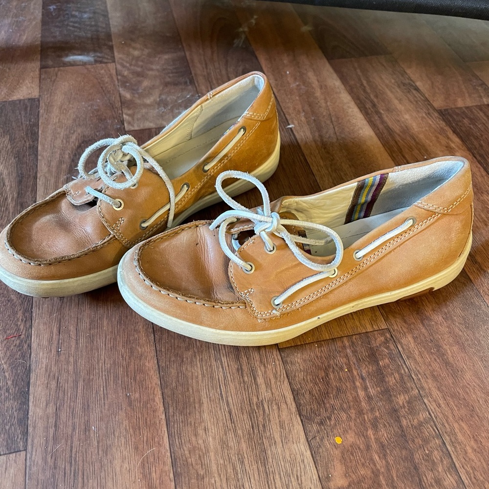 Boat shoes